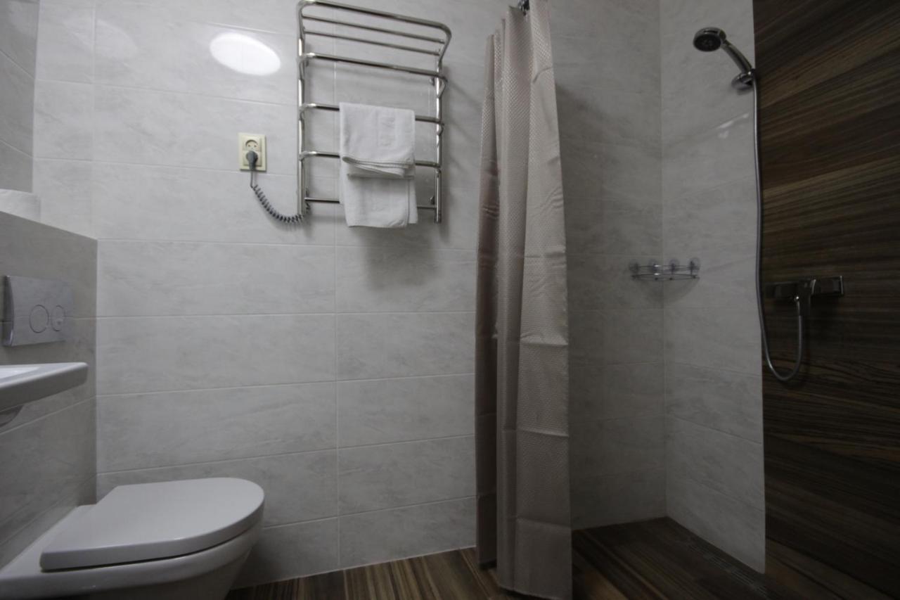 Chagari Hotel Lypnyky エクステリア 写真